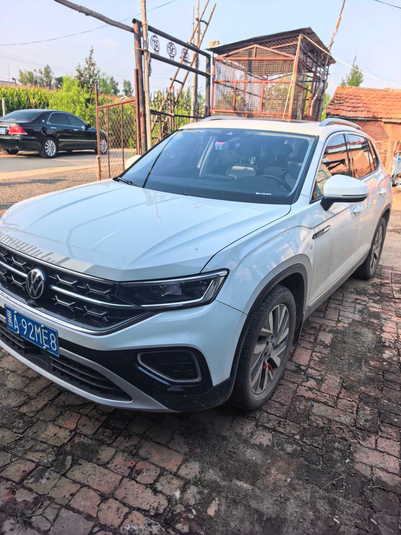 Volkswagen Tayron — 2
