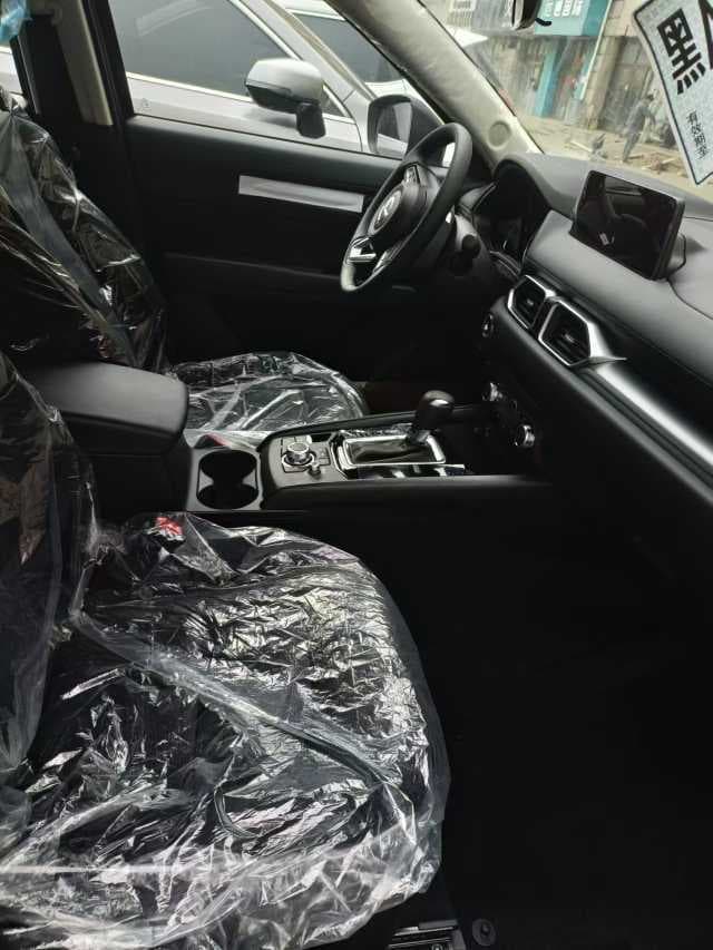 2025 Mazda CX-5 2.0L Automatic Two wheel Drive Intelligent Shang Model — Image thumbnails 13