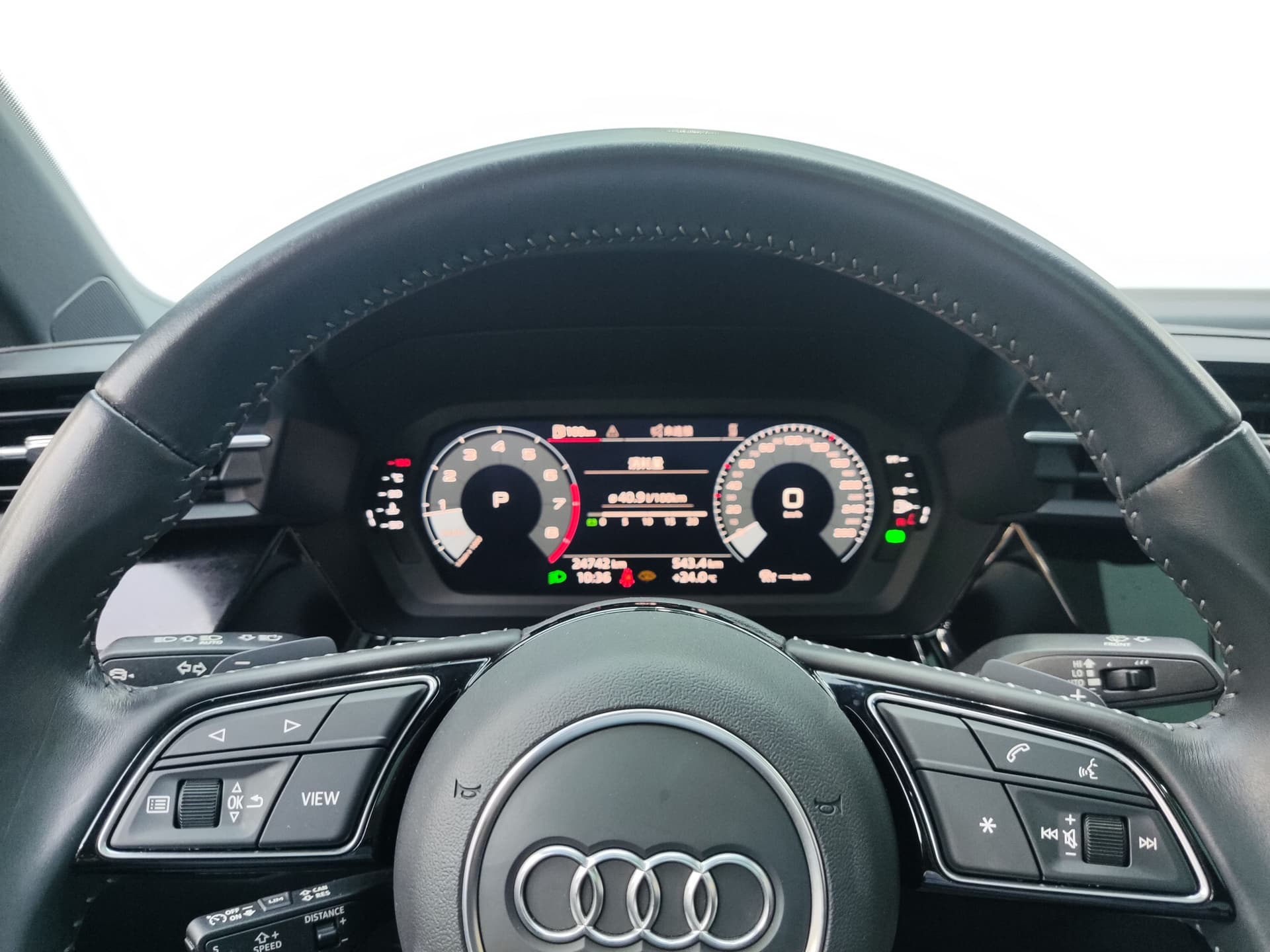 Audi A3 — 图片缩略图 13
