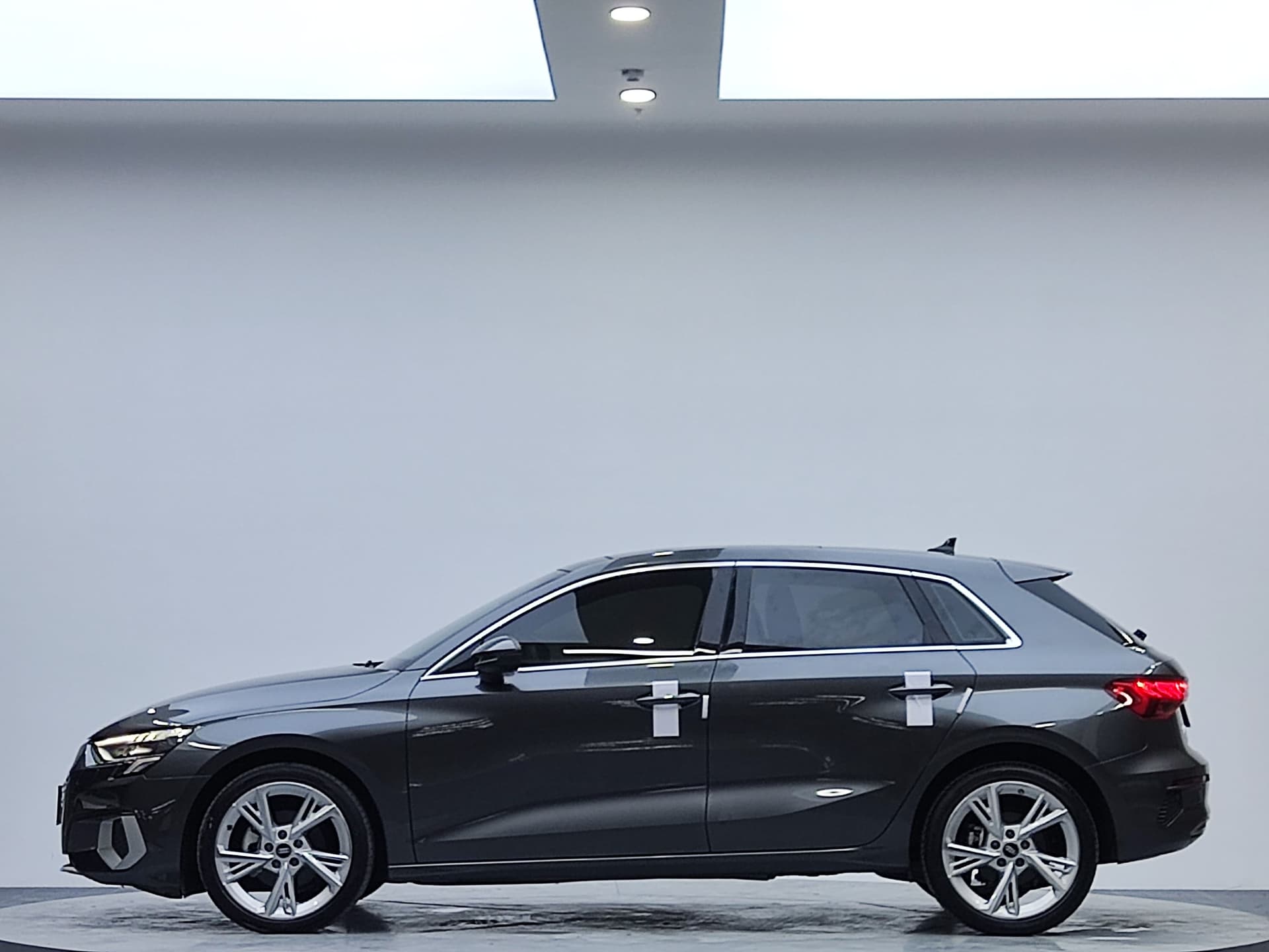 Audi A3 — Image thumbnails 5
