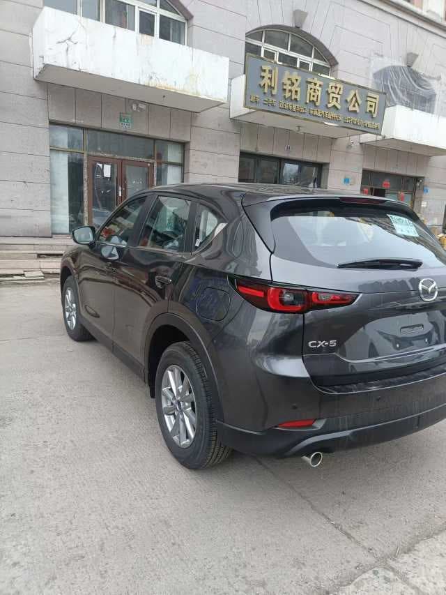 2025 Mazda CX-5 2.0L Automatic Two wheel Drive Intelligent Shang Model — Миниатюры изображений 8