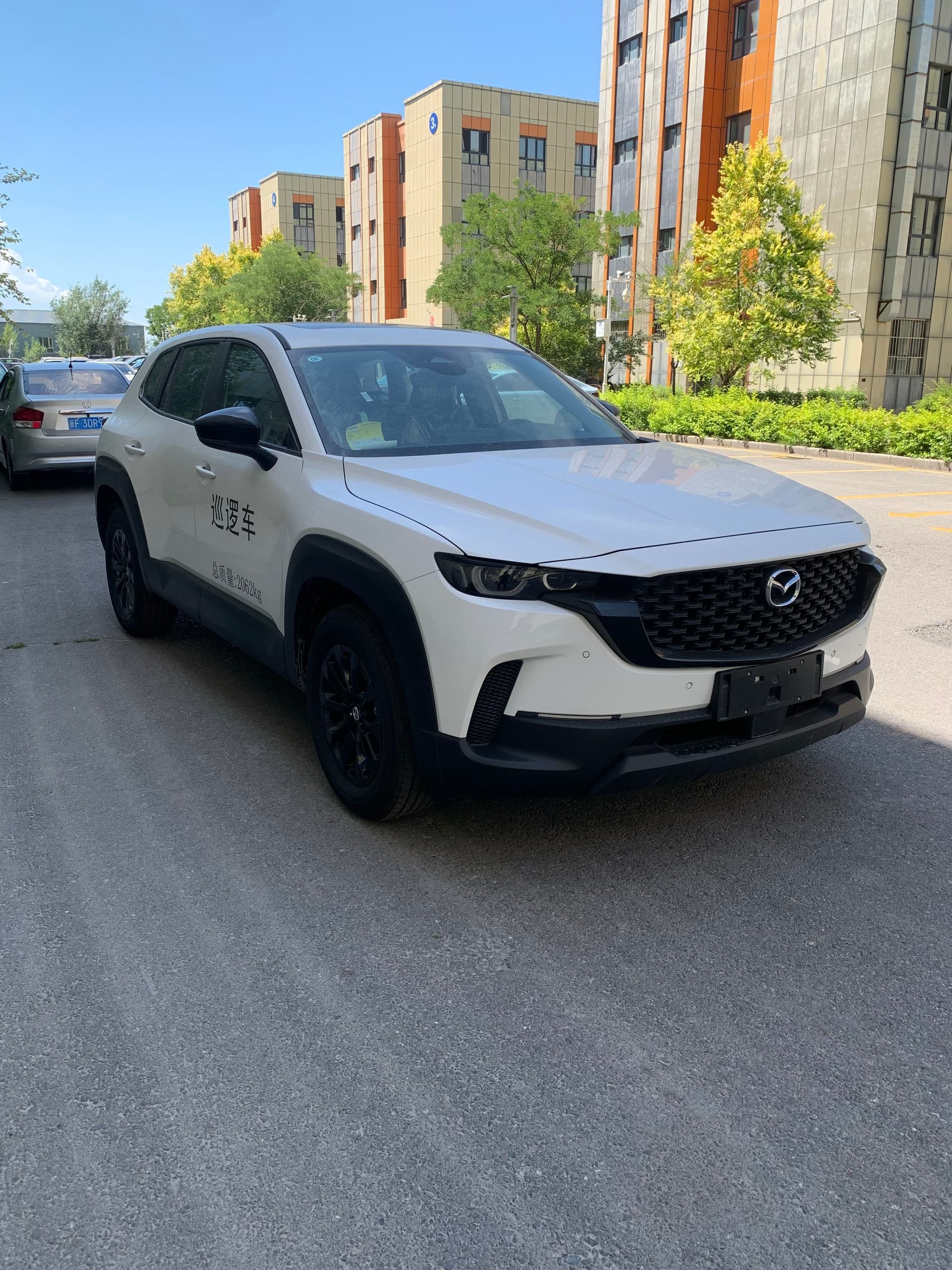2026 Mazda CX-50 Executive 2.0L Leading Edition — Миниатюры изображений 5