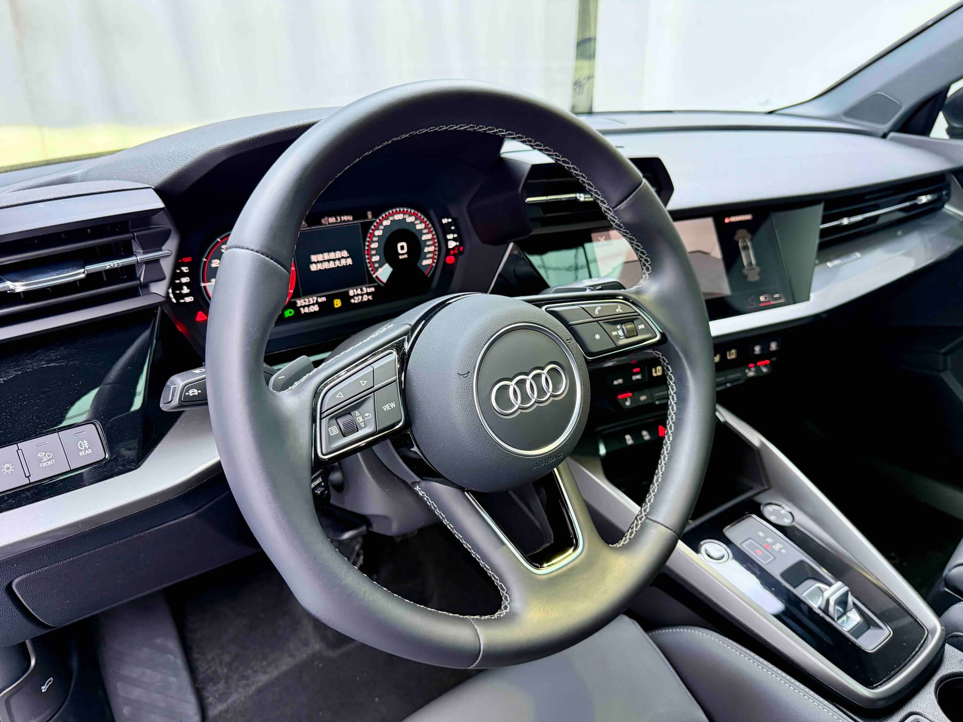 Audi A3 — 图片缩略图 8