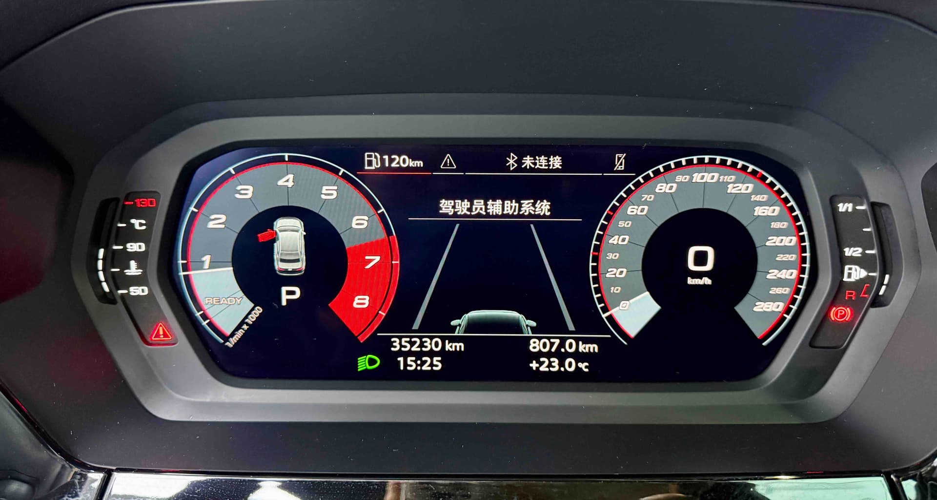 Audi A3 — 图片缩略图 6