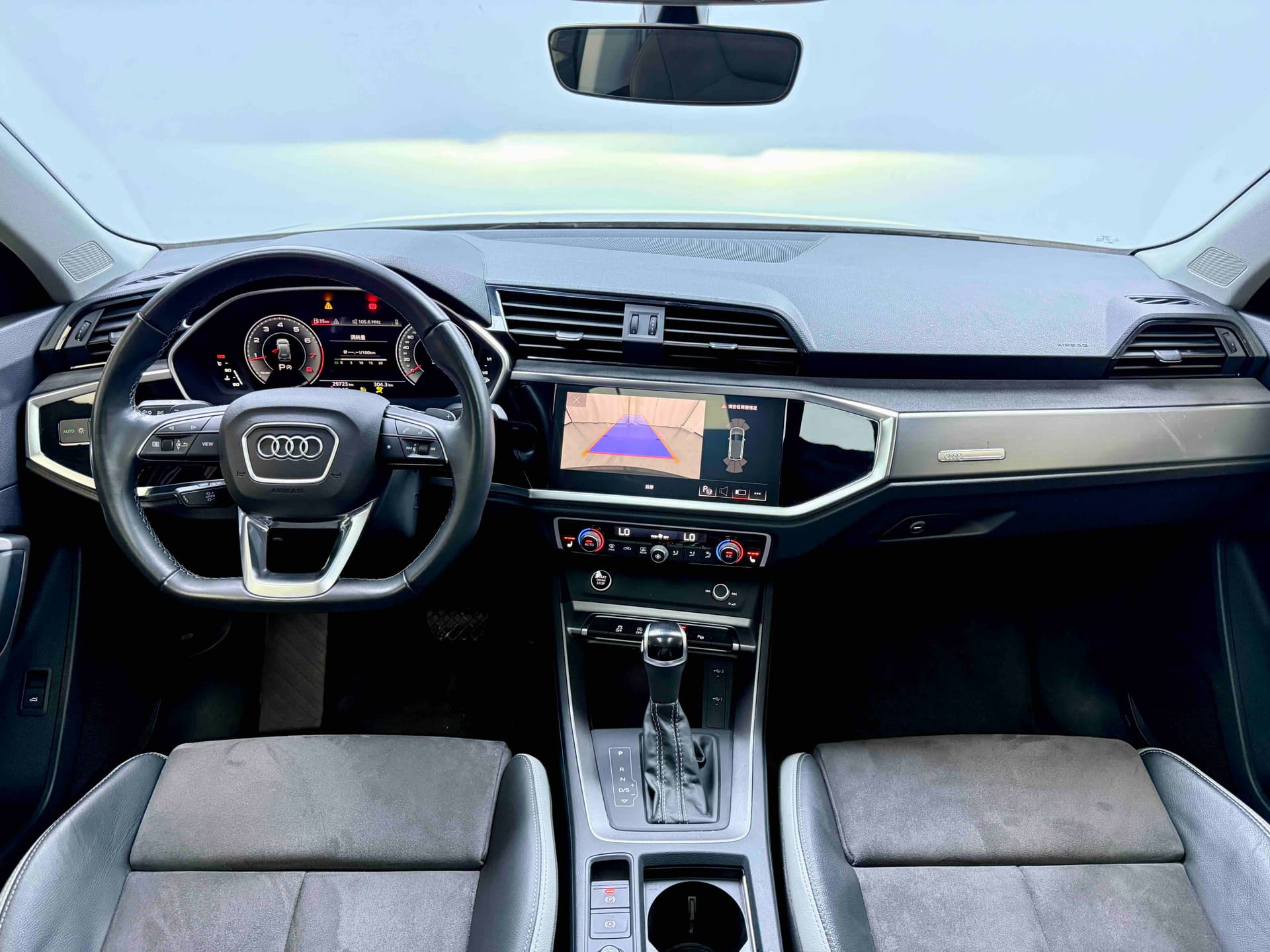 Audi Q3 — 图片缩略图 9