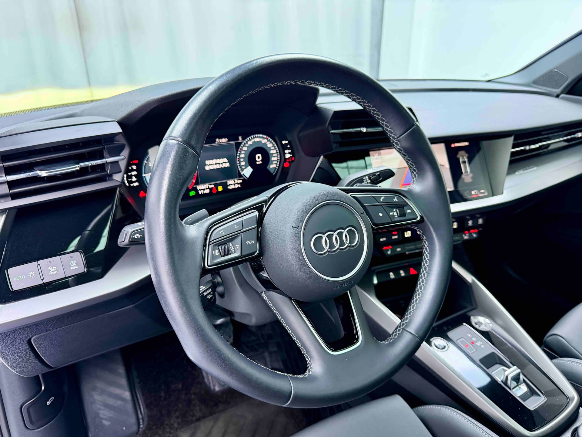 Audi A3 — 图片缩略图 10