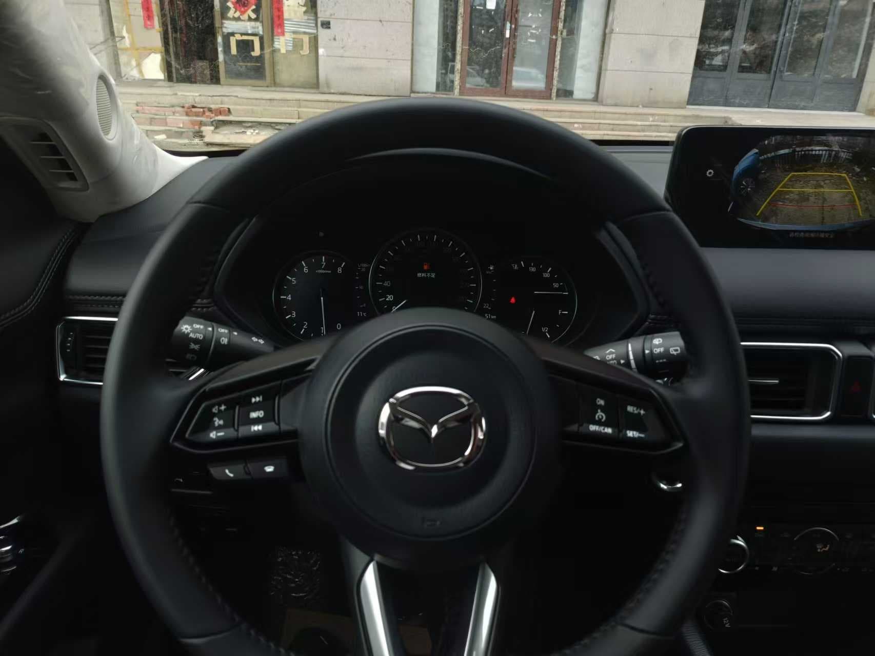 2025 Mazda CX-5 2.0L Automatic Two wheel Drive Intelligent Shang Model — Миниатюры изображений 10