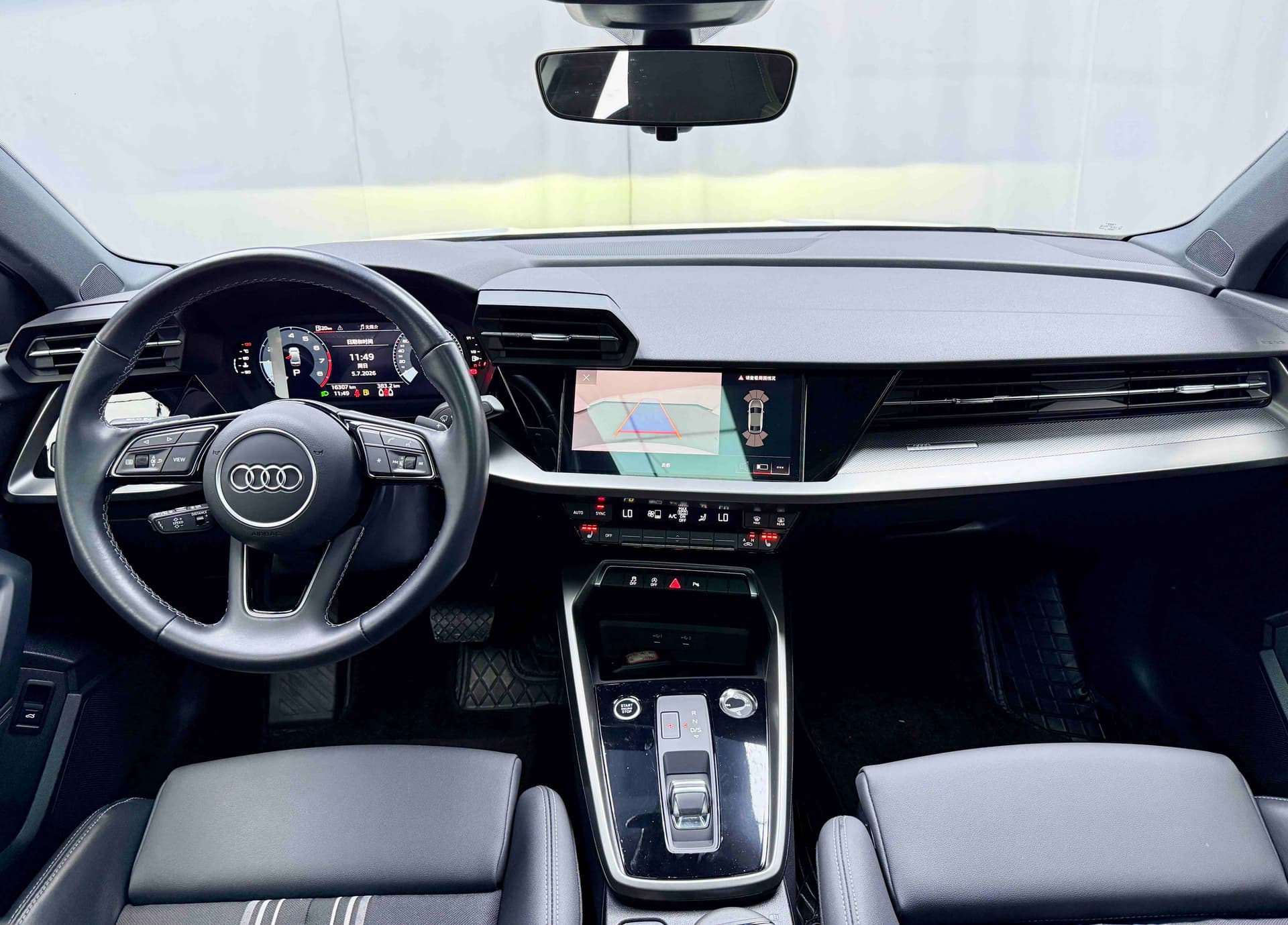 Audi A3 — 图片缩略图 11