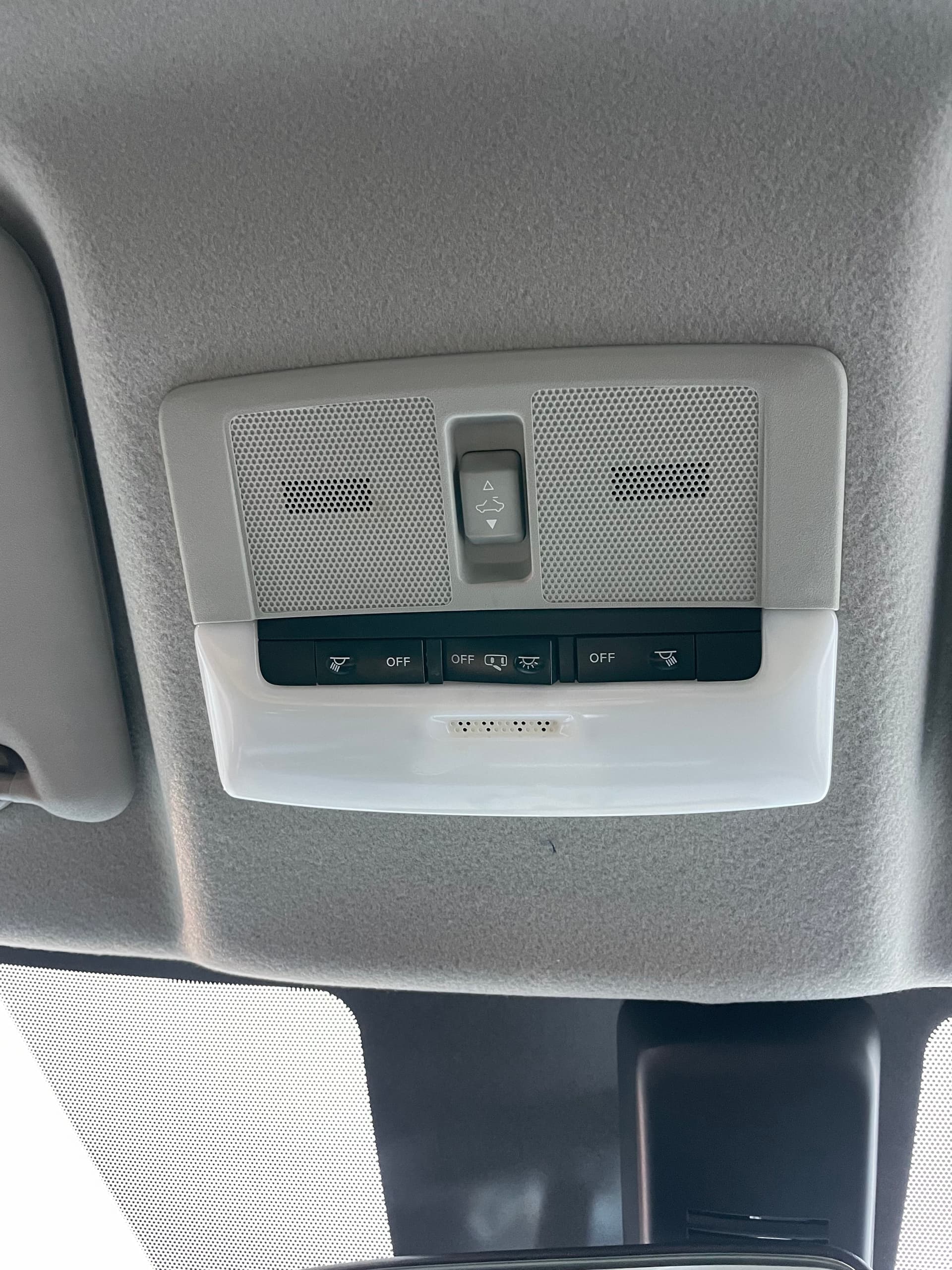 2022 Jingke 1.5L XV CVT Luxury Edition — Image thumbnails 13