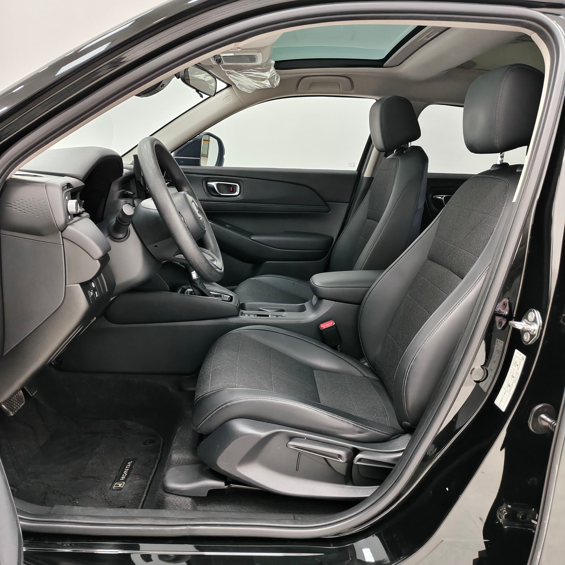 2023 Binzhi 1.5L CVT Technology Edition — Image thumbnails 7