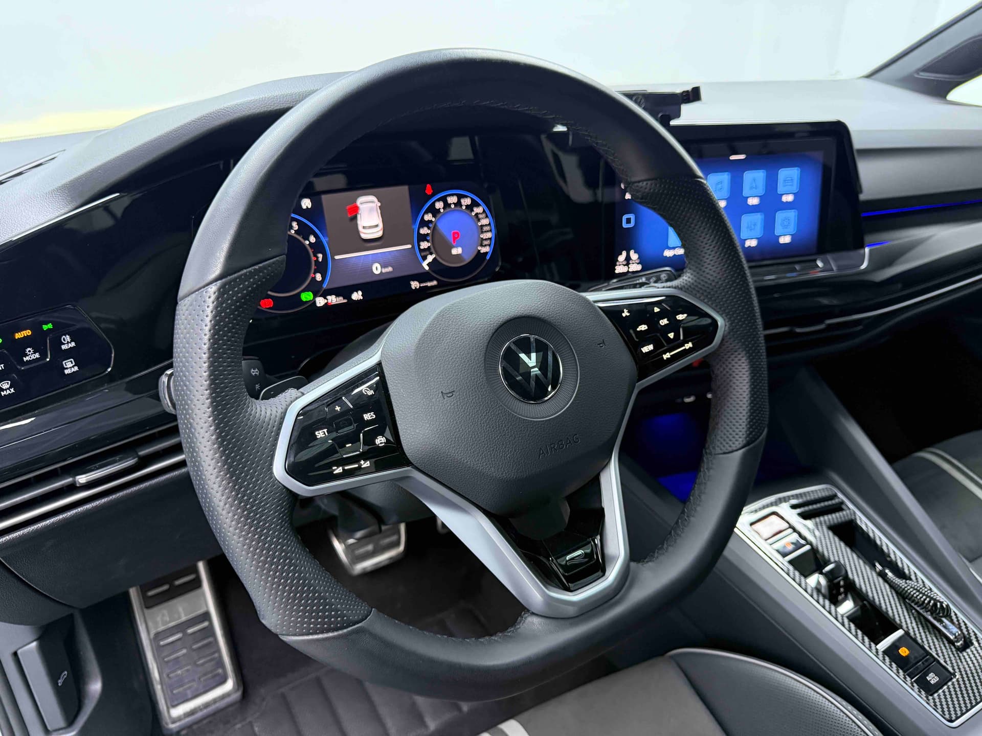 Volkswagen Golf — Image thumbnails 5