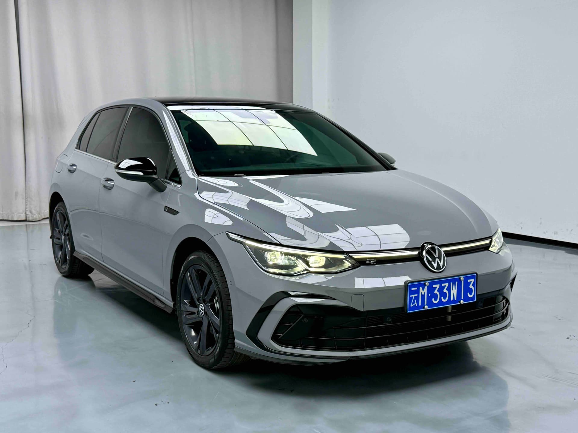 Volkswagen Golf — Image thumbnails 3