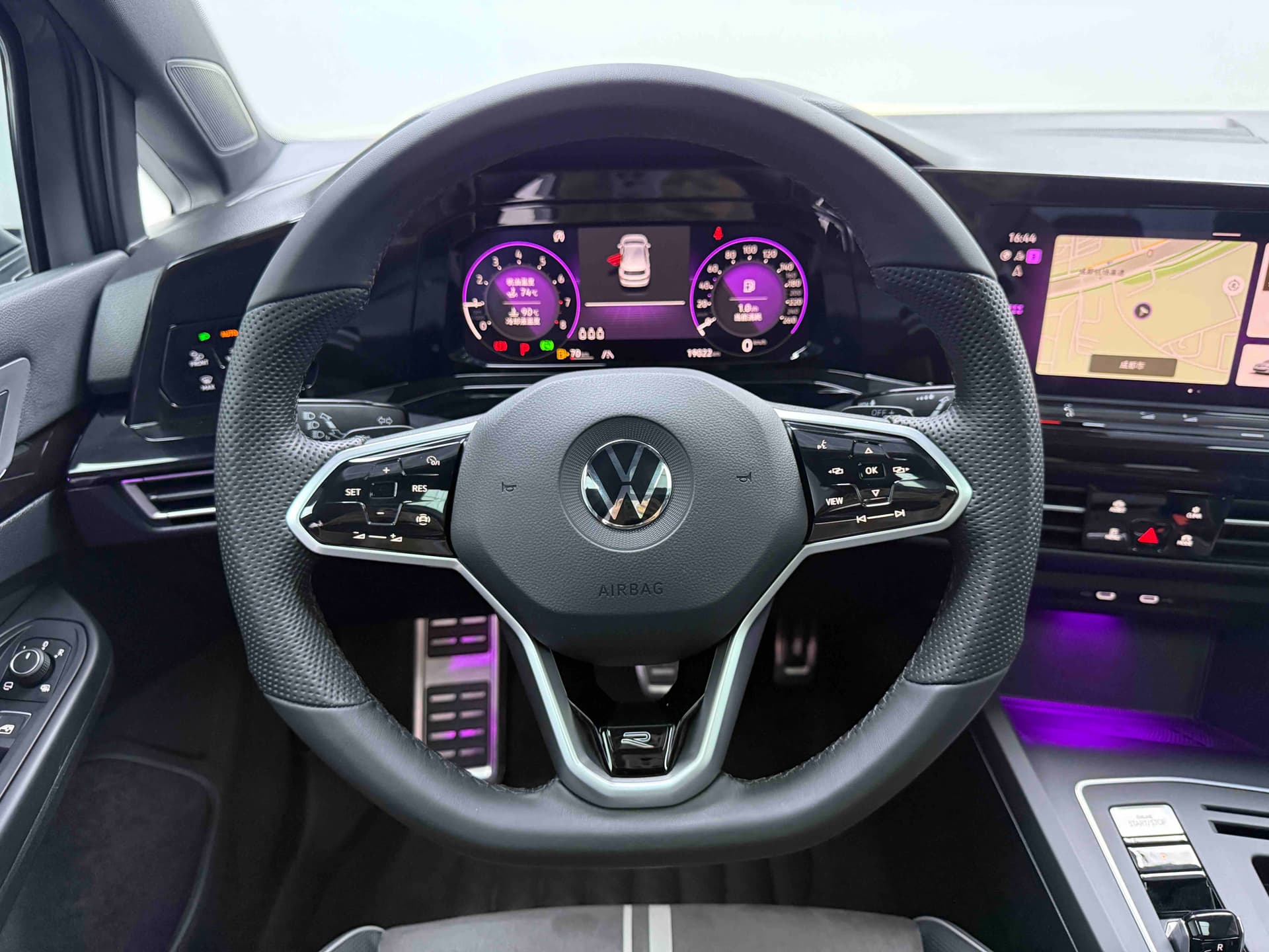 Volkswagen Golf — Image thumbnails 7