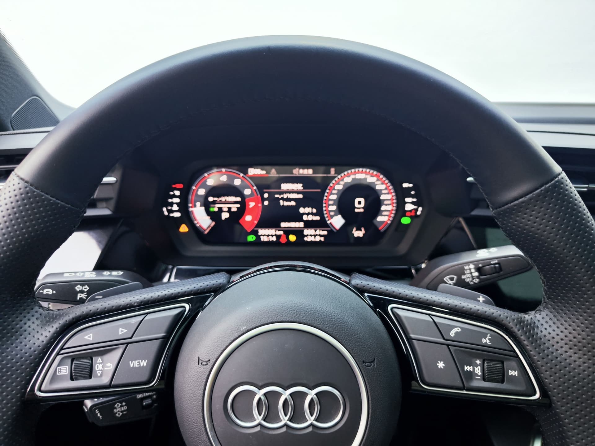 Audi A3 — 图片缩略图 13