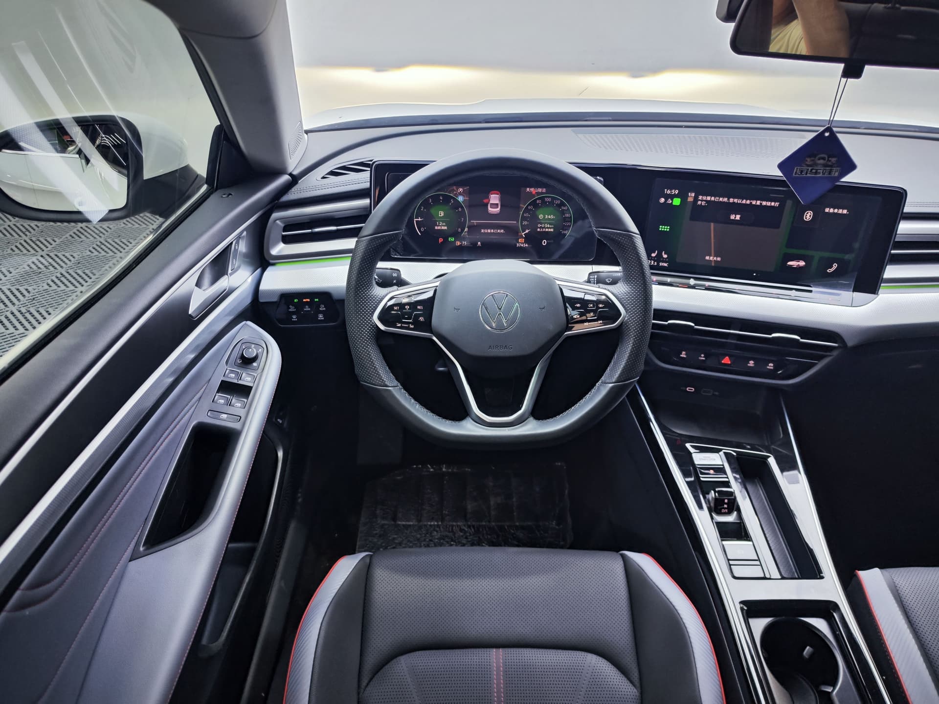 Volkswagen Lamando — Миниатюры изображений 11