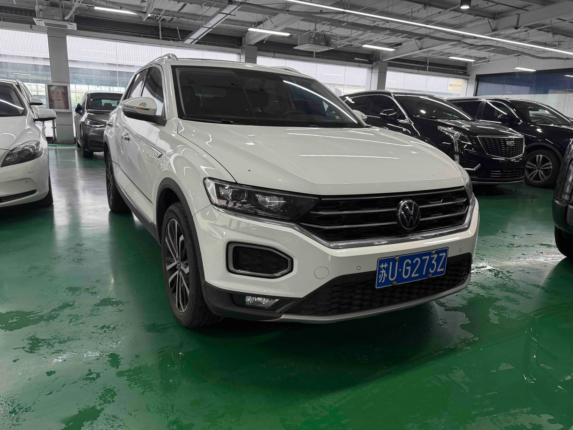Volkswagen T-Roc — 2