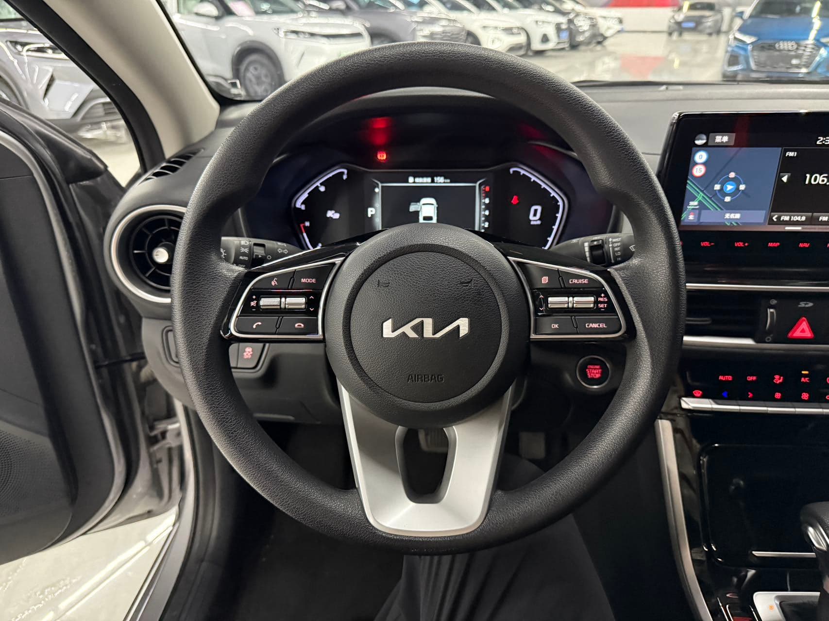 Kia K3 — Миниатюры изображений 8