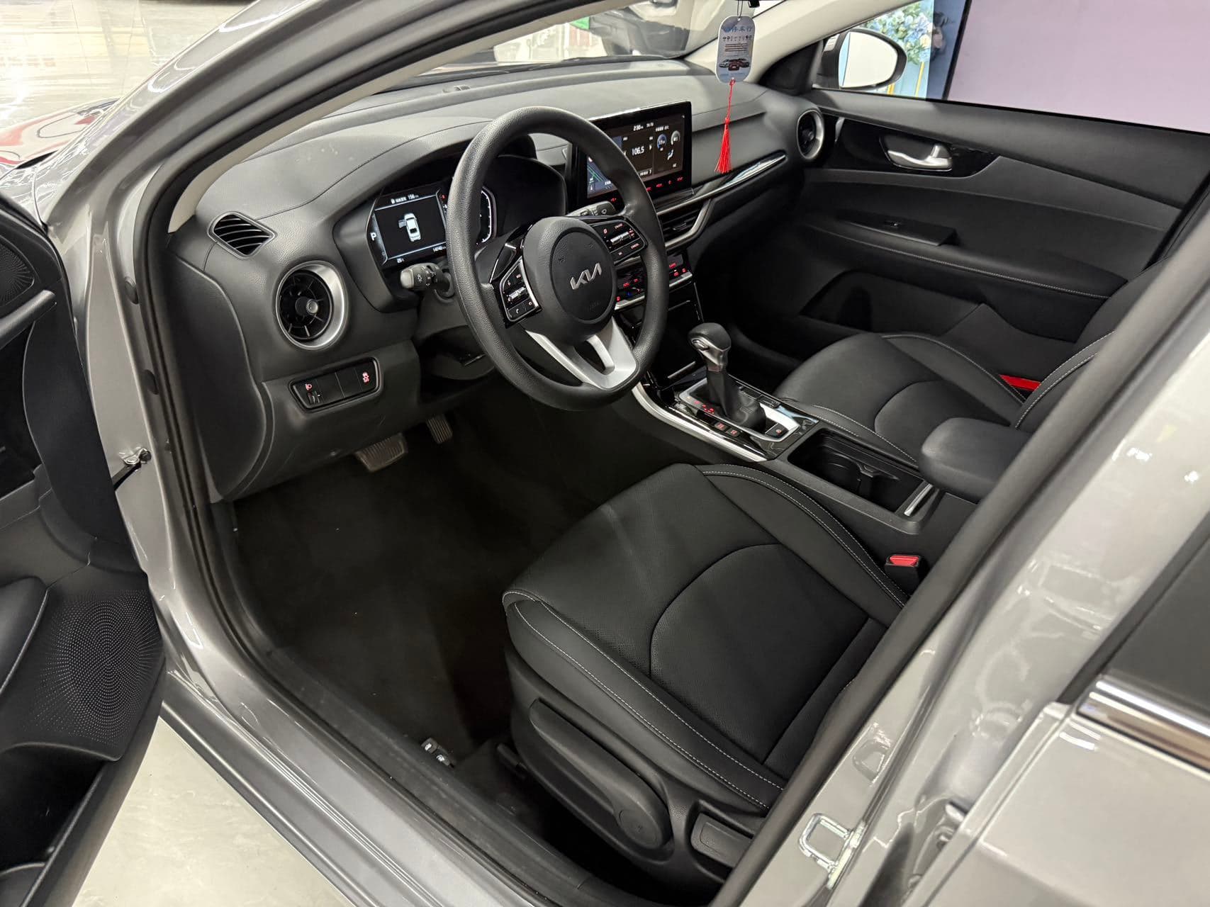 Kia K3 — Миниатюры изображений 4