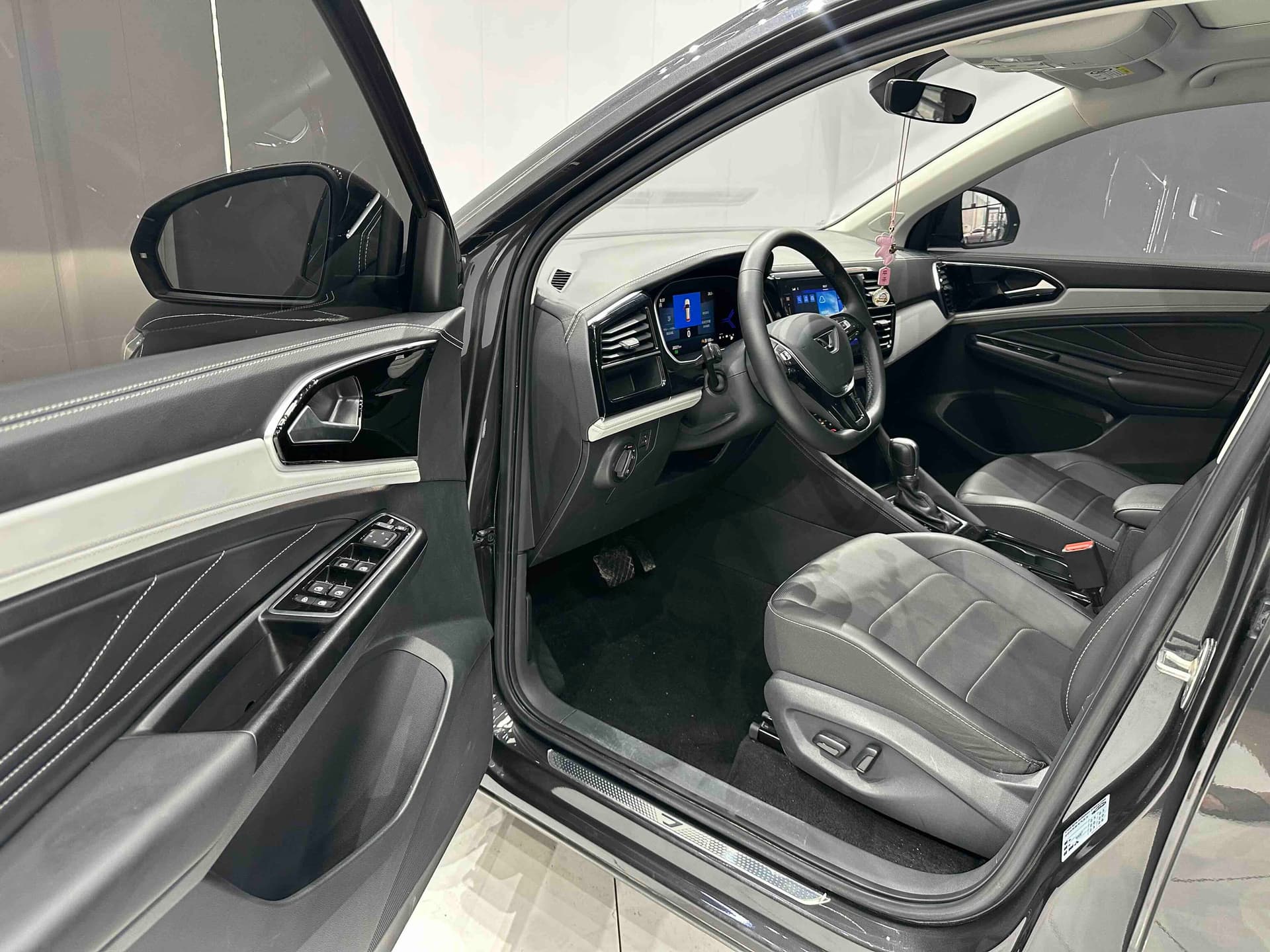 Jetta VS7 — 图片缩略图 7