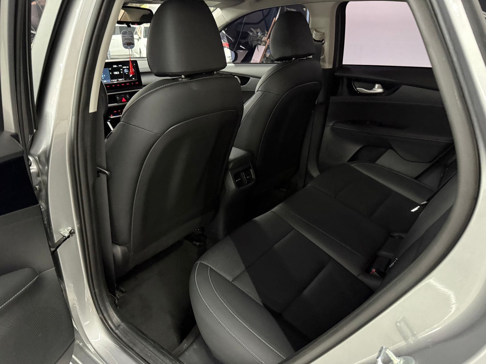 Kia K3 — Миниатюры изображений 5