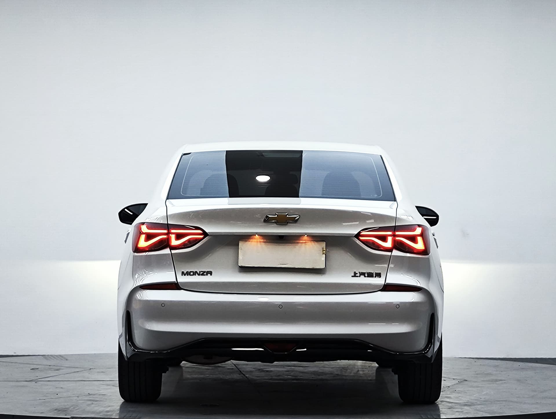 Chevrolet Monza — Image thumbnails 7
