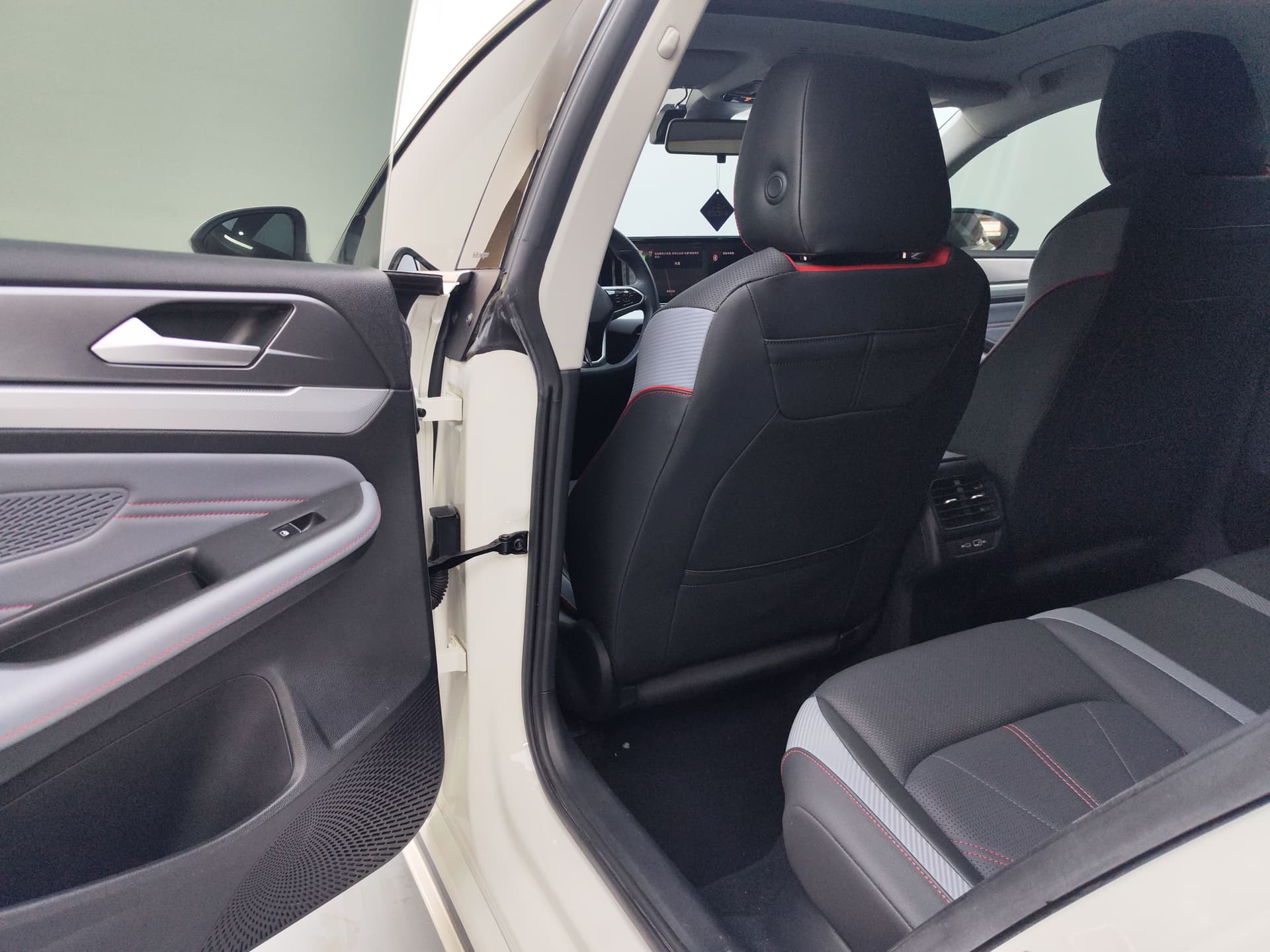 Volkswagen Lamando — Миниатюры изображений 8