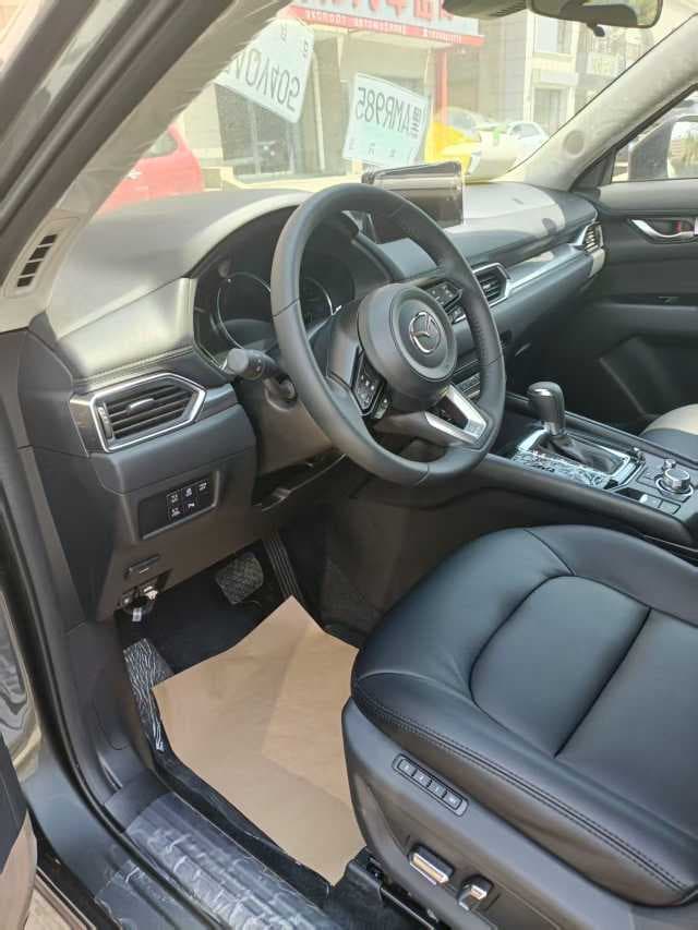 2025 Mazda CX-5 2.0L Automatic Two wheel Drive Zhishang Pro — Миниатюры изображений 13