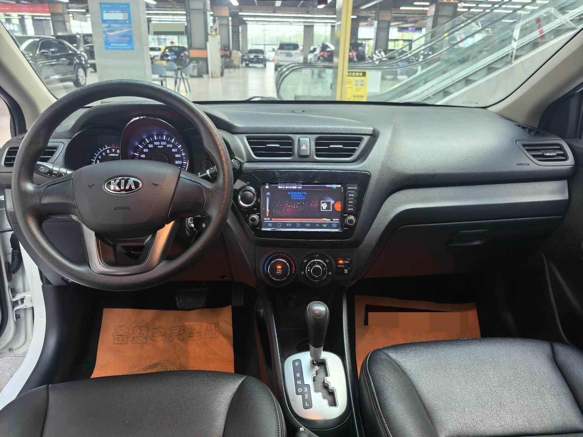 Kia K2- 2015 — Миниатюры изображений 4
