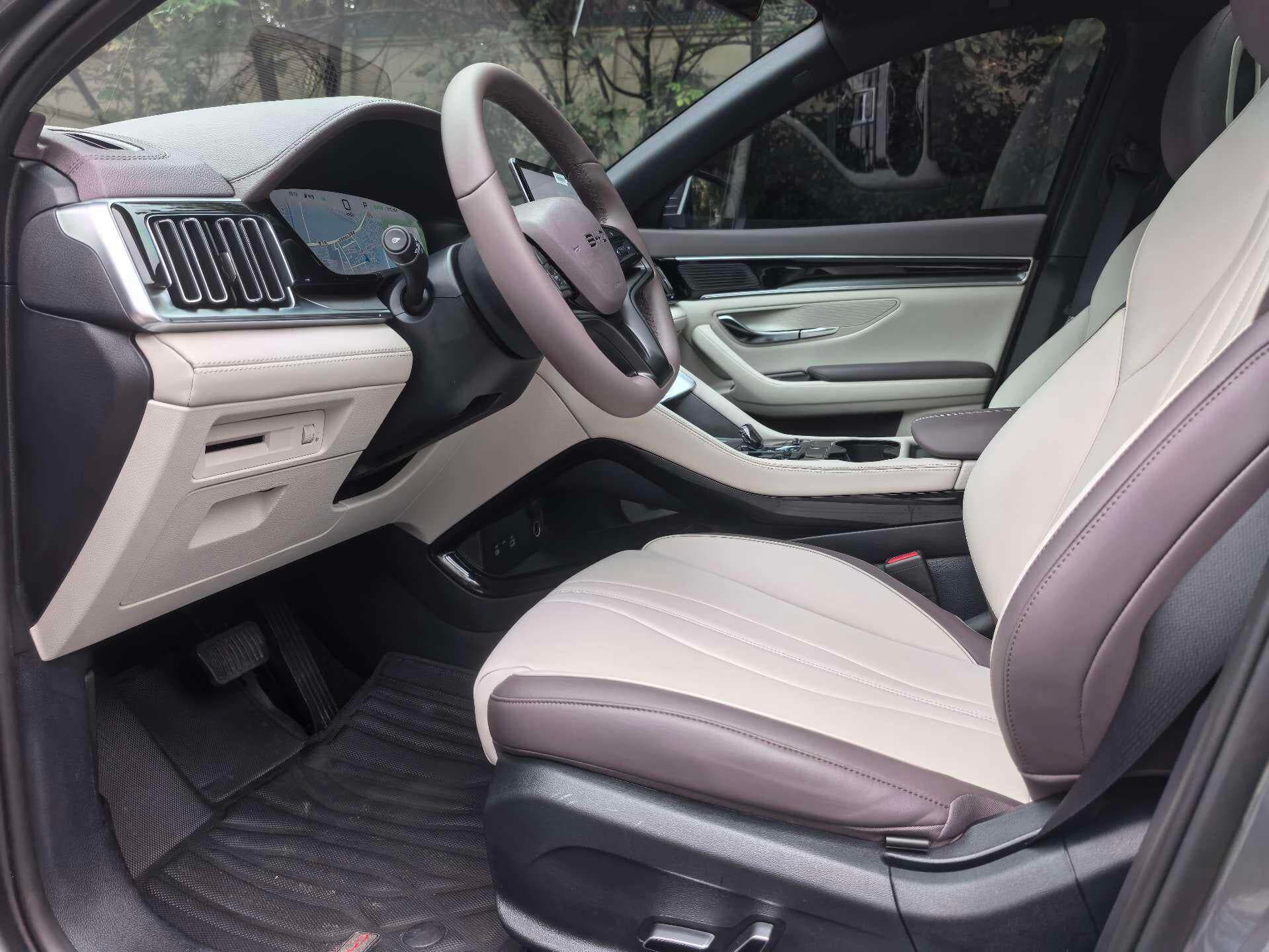 BYD PLUS New Energy 2024 — Миниатюры изображений 10