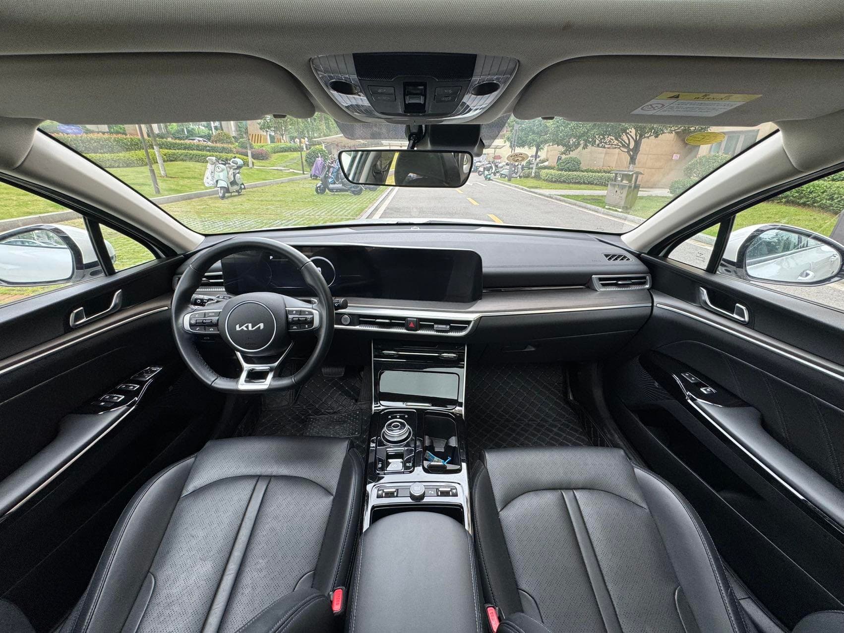 Kia K5 2025 — Миниатюры изображений 7