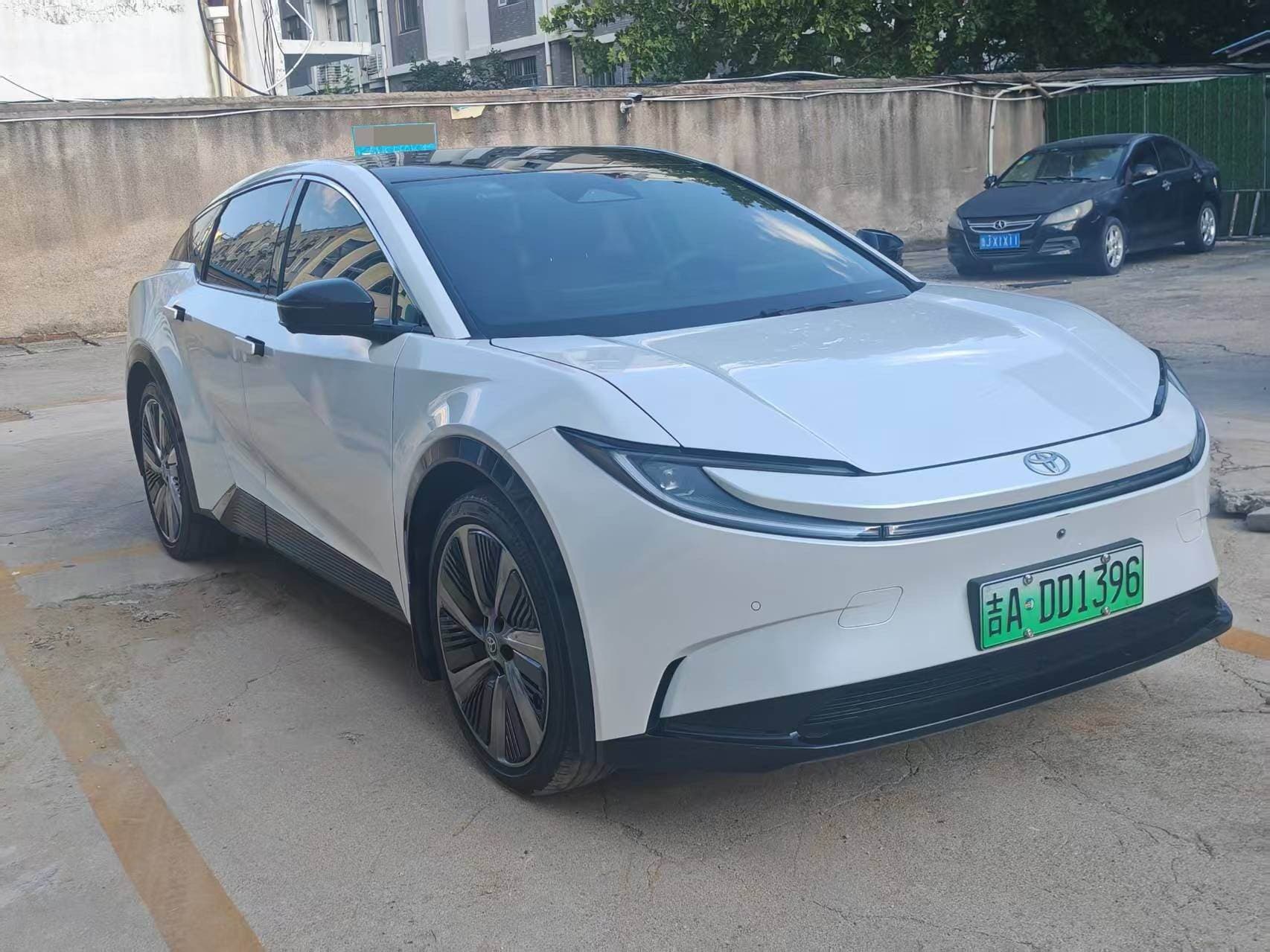 b Z5 2026 — 图片缩略图 3